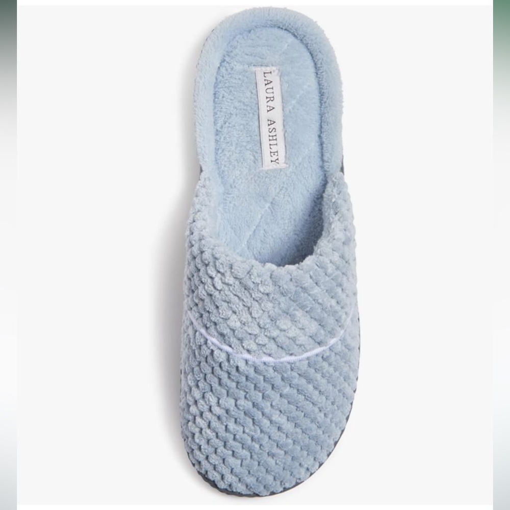 NWT☀️ Laura Ashley Plush Non-Slip Memory Foam Cozy Spa Slippers